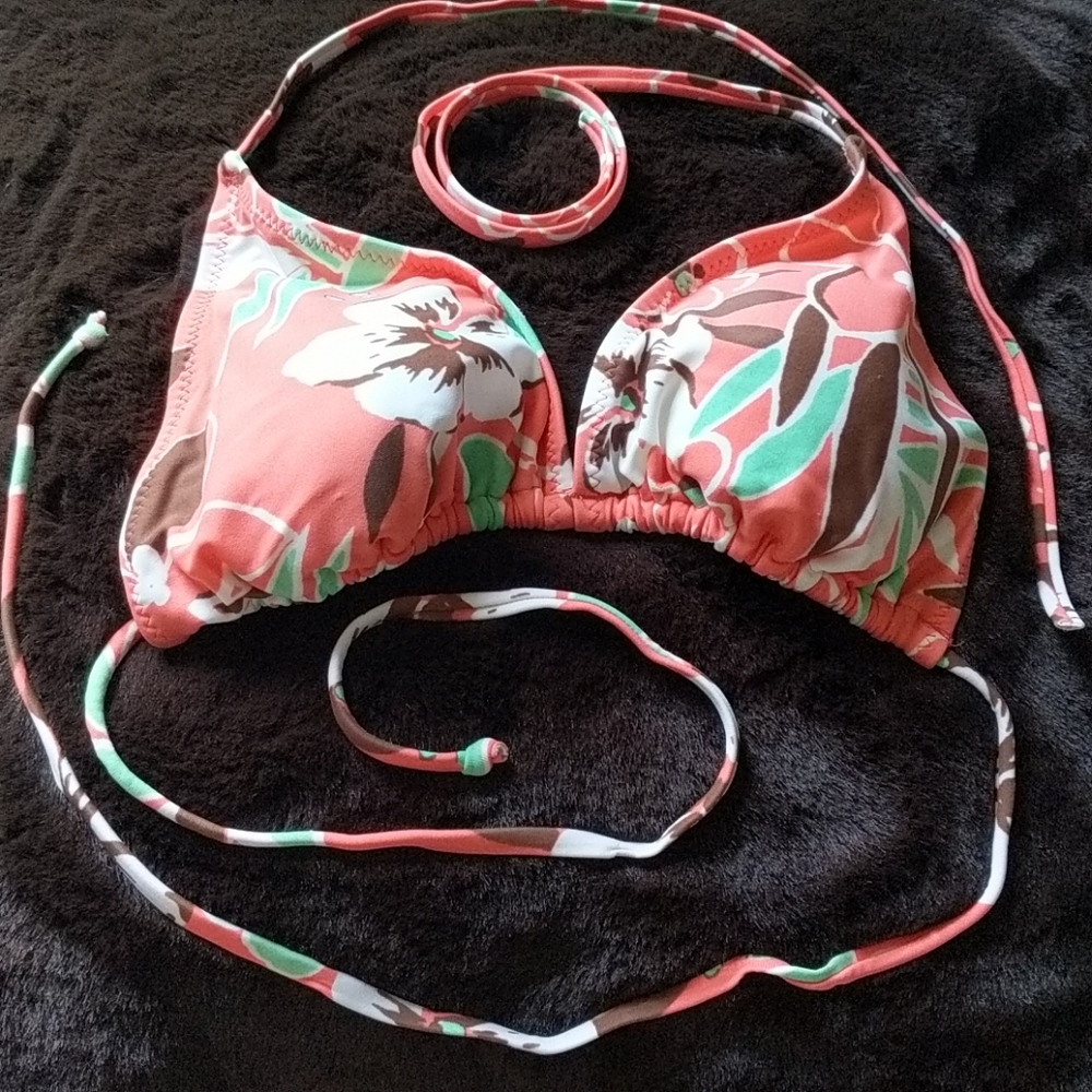 Aeropostale Floral Triangle String Bikini Top